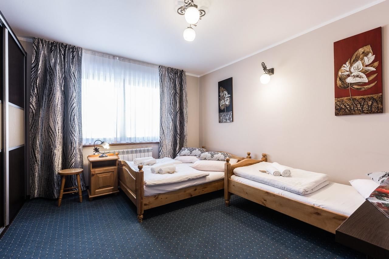 Отели типа «постель и завтрак» Tatrzański Dworek Бялы-Дунаец-35